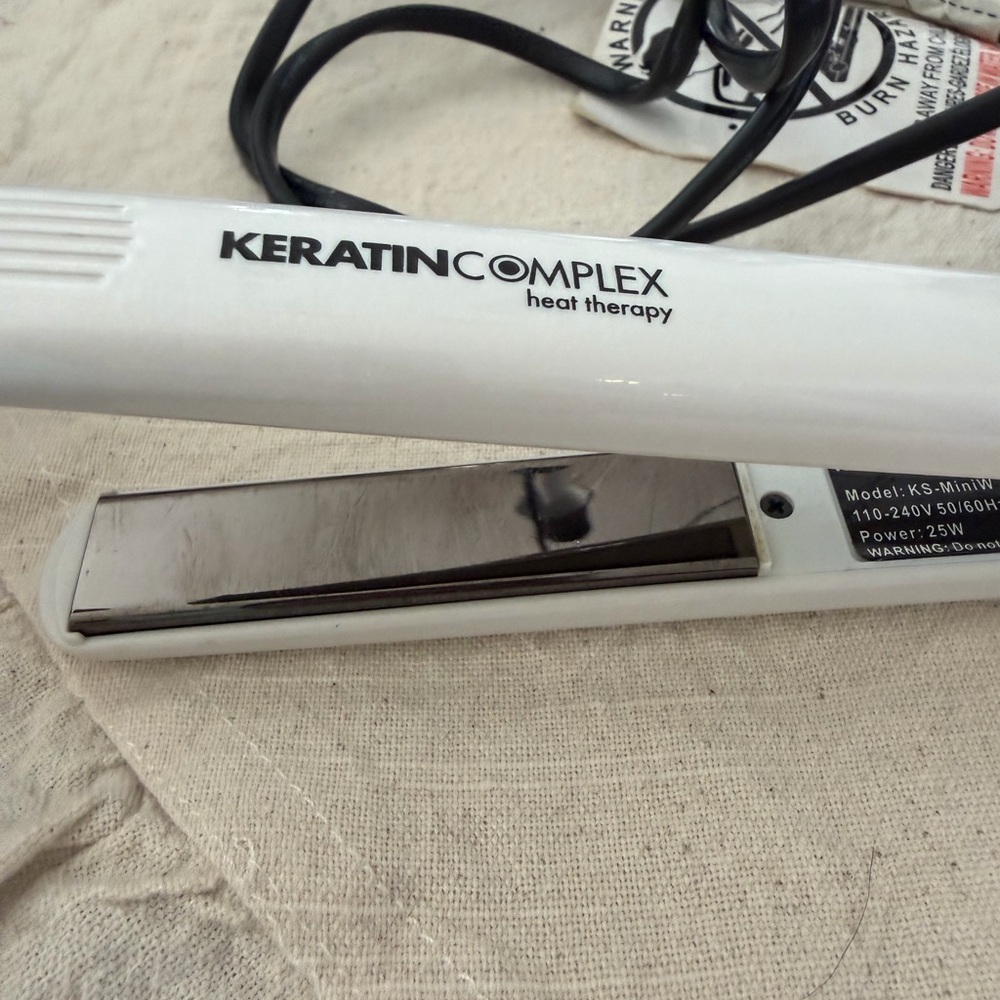 Keratin Complex White Hair Straightener - Heat Therapy Mini Flat Iron